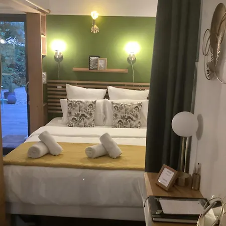 Arbore Holiday home Saint-Loubes