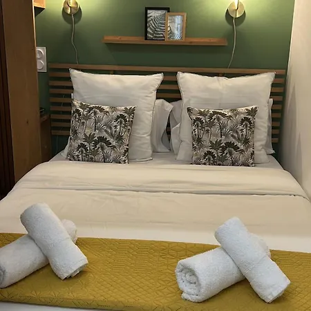 Holiday home Arbore Saint-Loubes